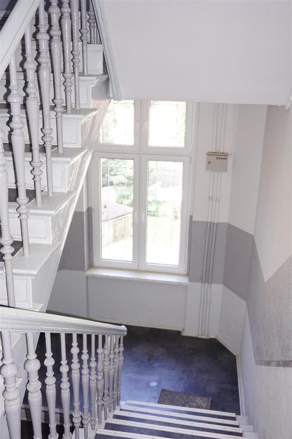 Lemuria Hostel Wroclawska Centrum Lehnice Exteriér fotografie