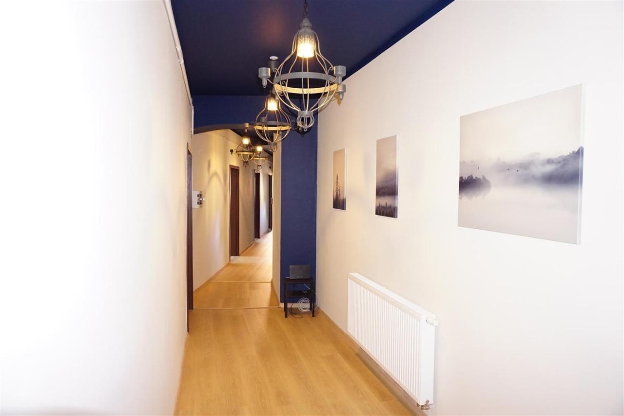 Lemuria Hostel Wroclawska Centrum Lehnice Exteriér fotografie